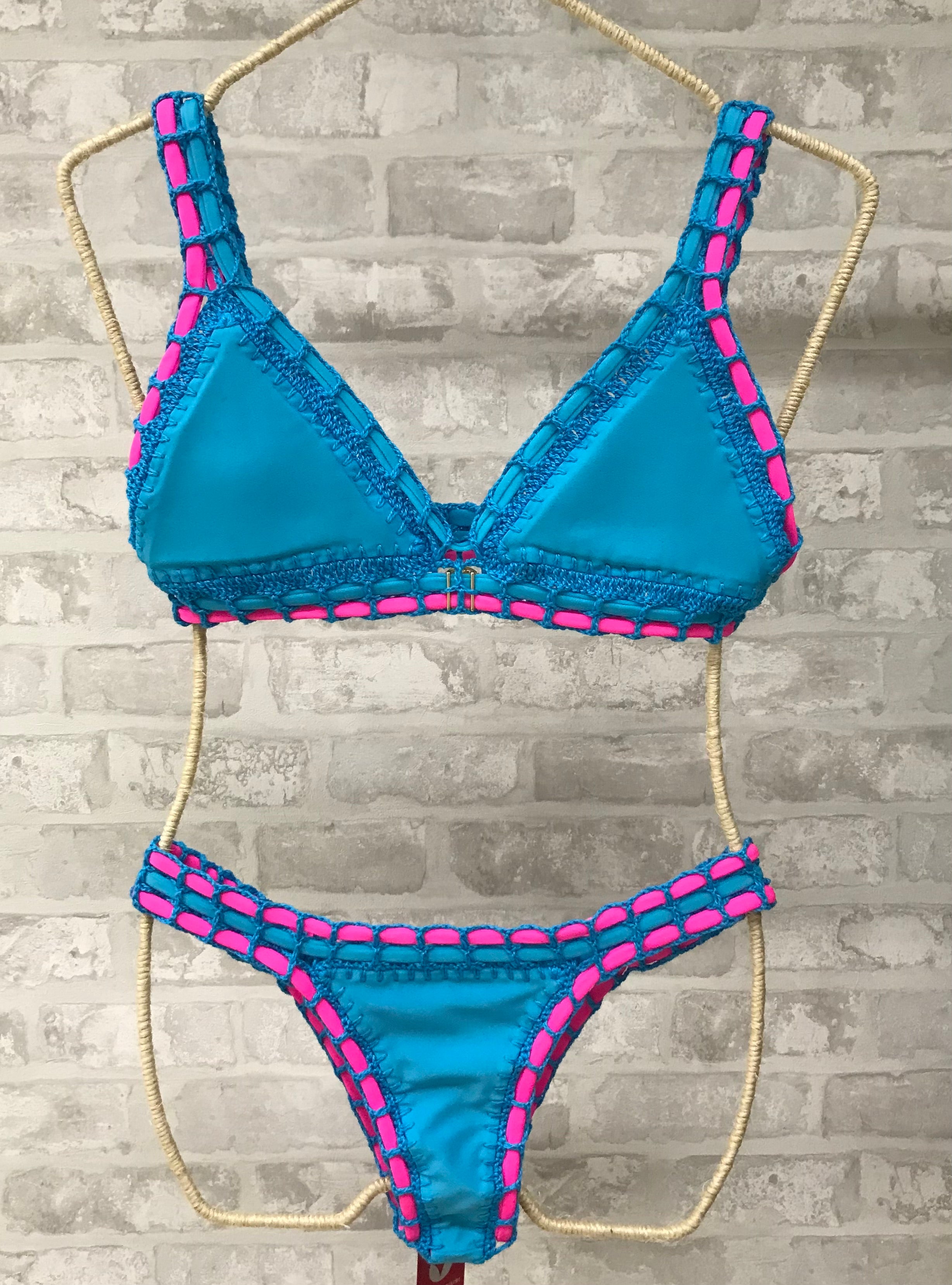 Biquíni Capri Azul/Rosa Crochê GB