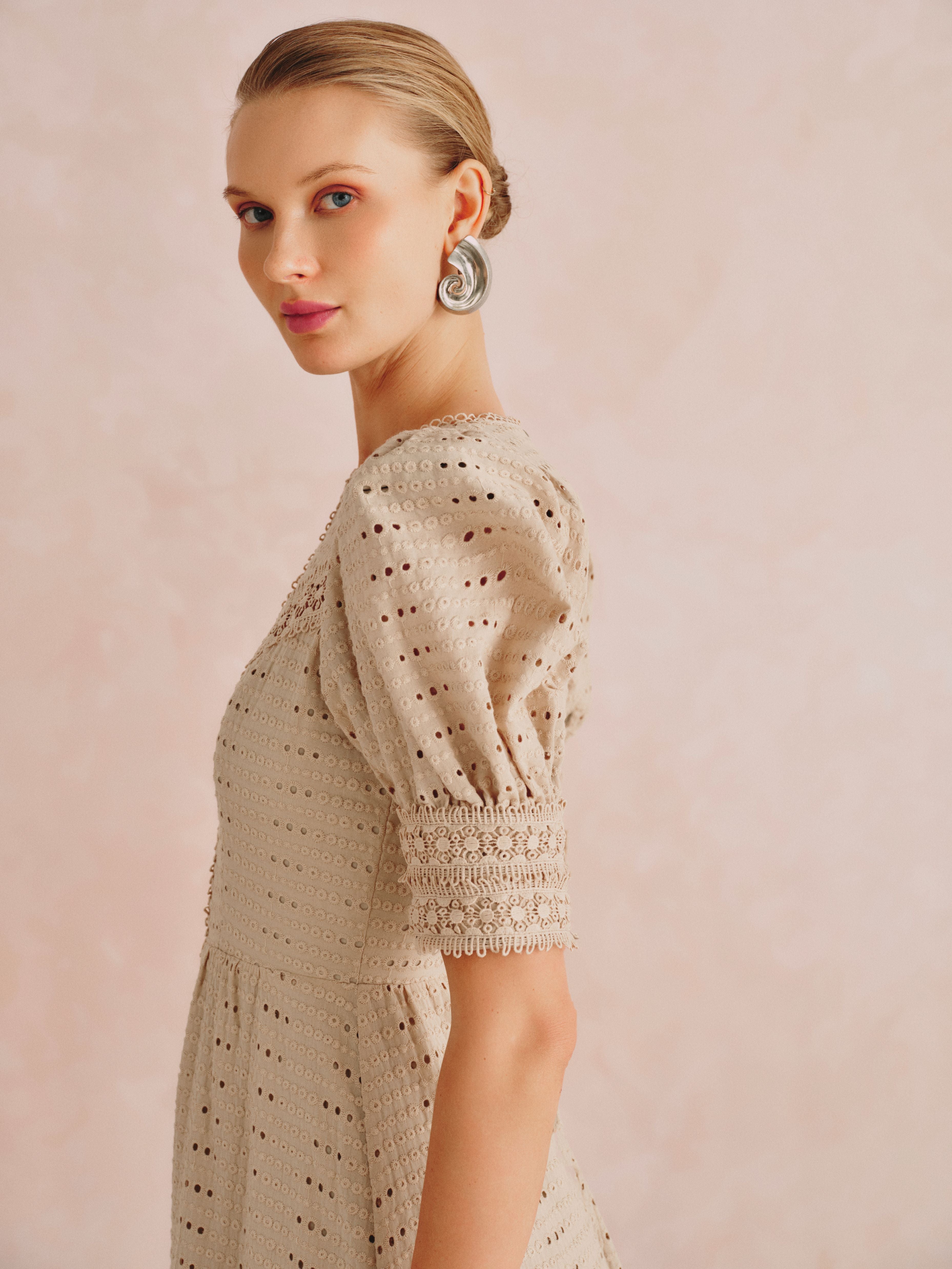 Vestido RL Juliana Laise com babados.