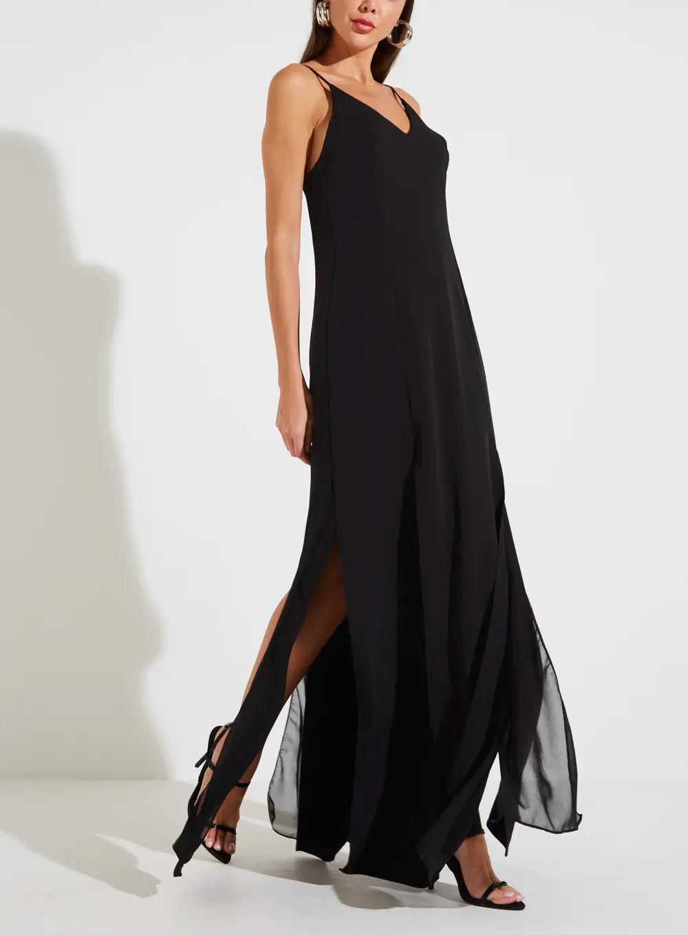 Collab Forum + TD Black Dress