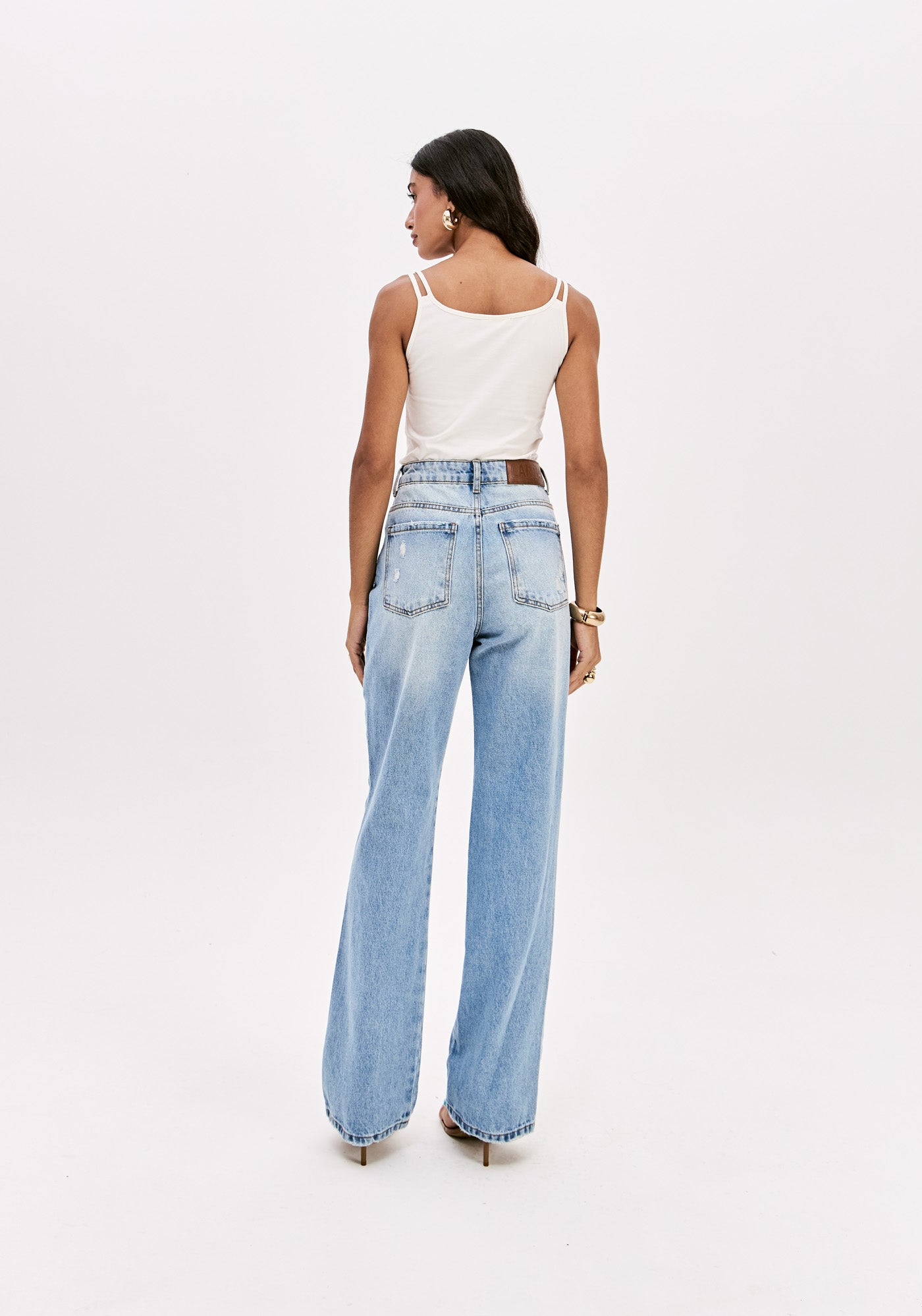 LP Super High-Waisted Straight Jeans