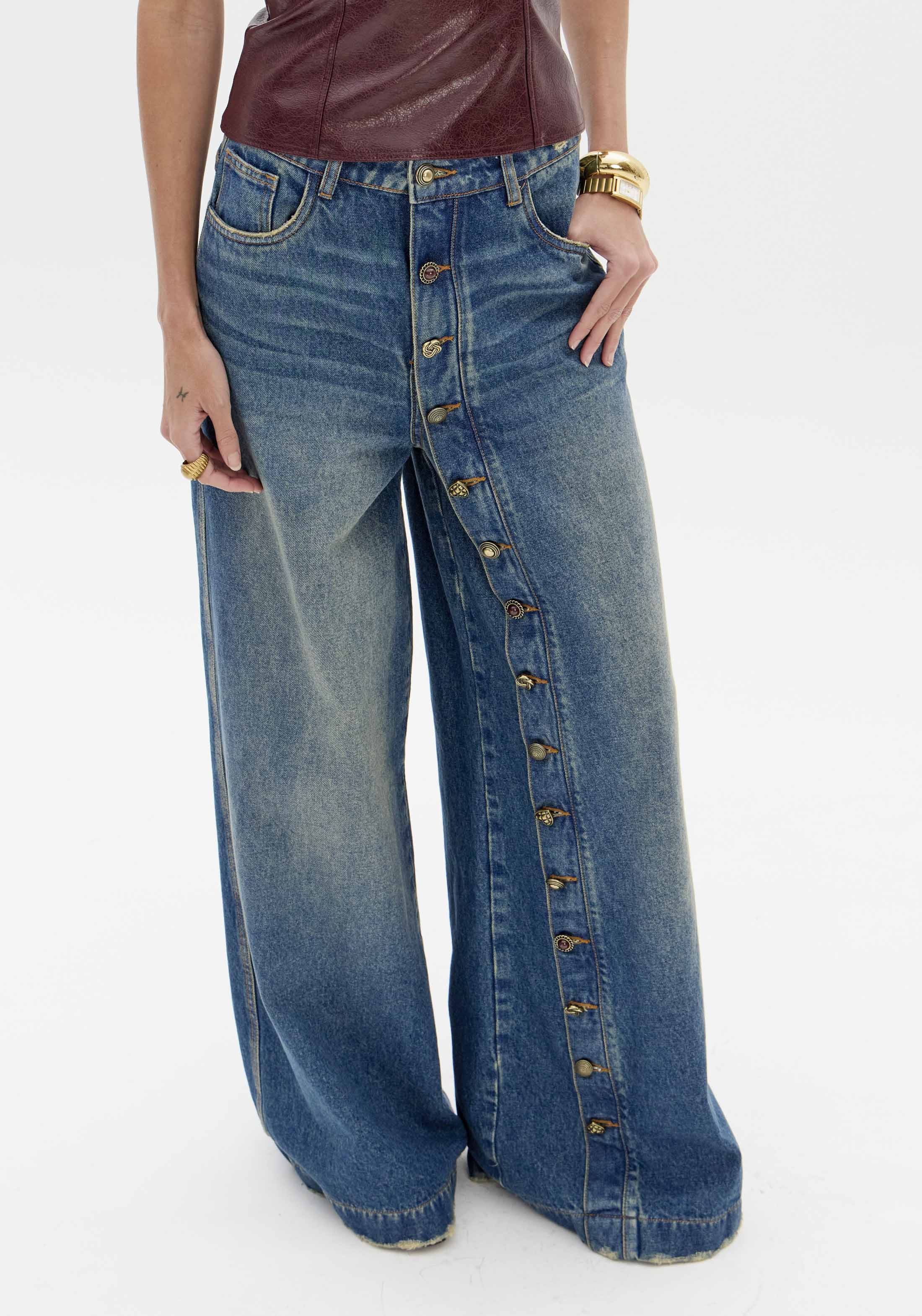 LP Jeans with Buttons