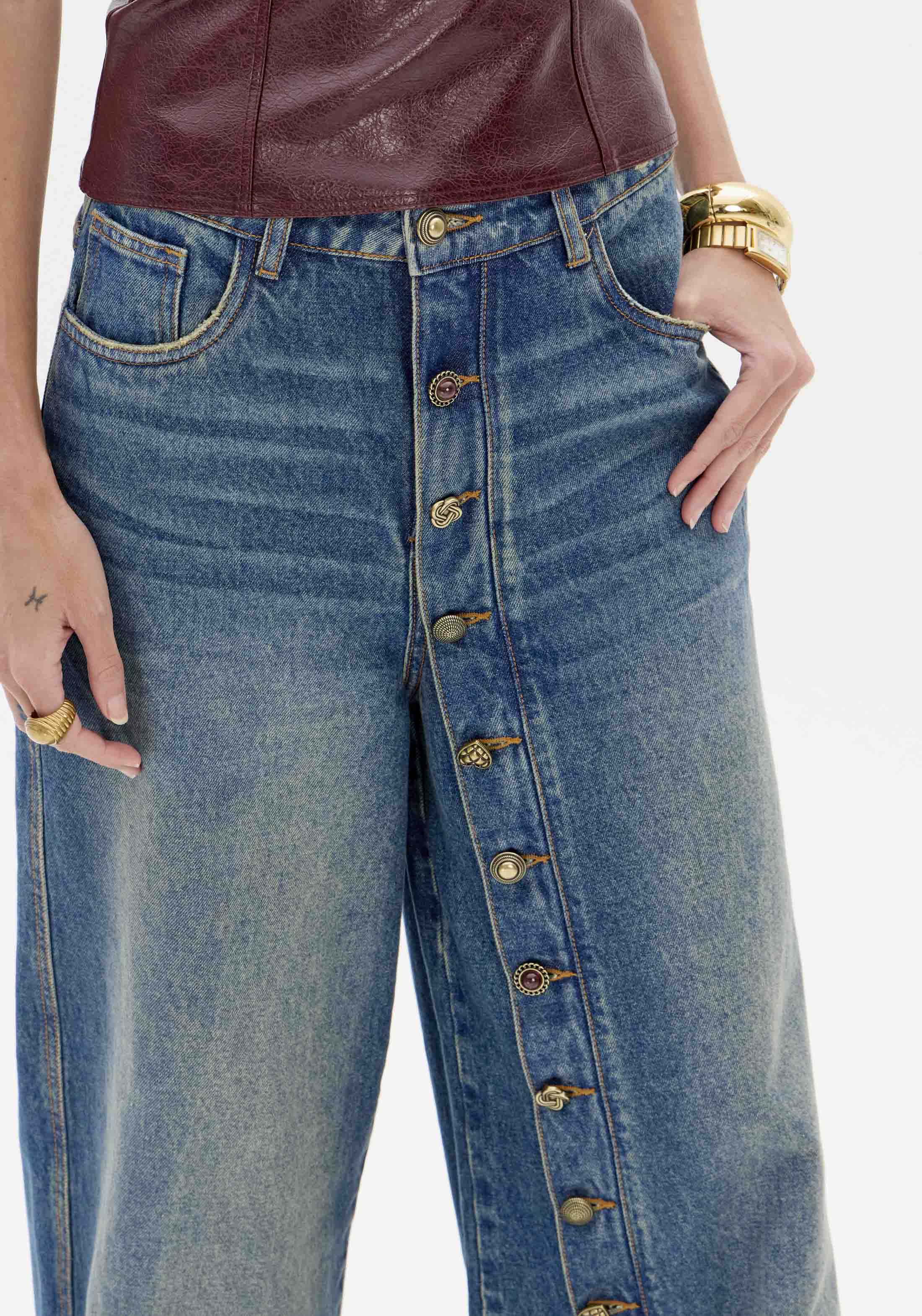 LP Jeans with Buttons
