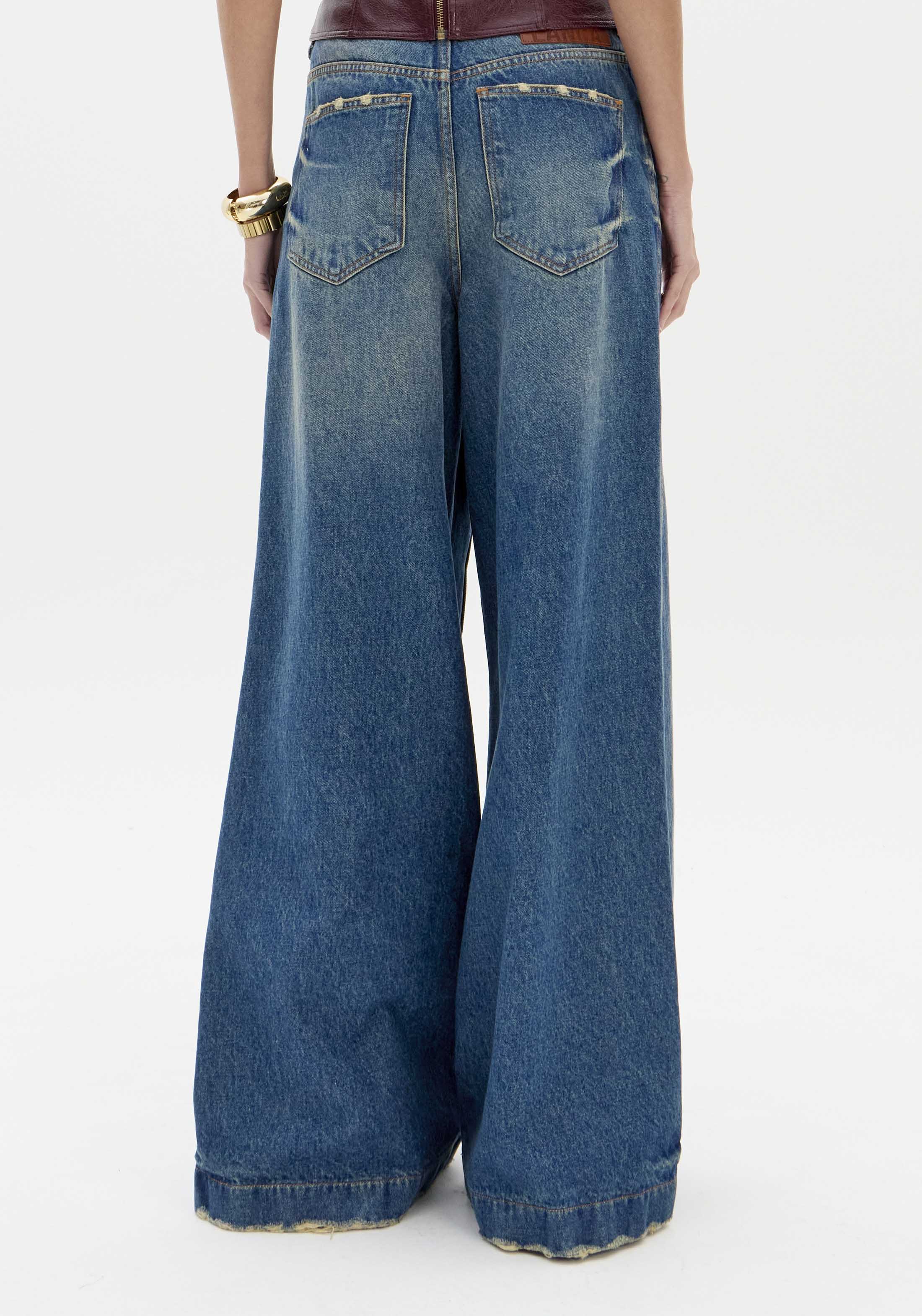 LP Jeans with Buttons