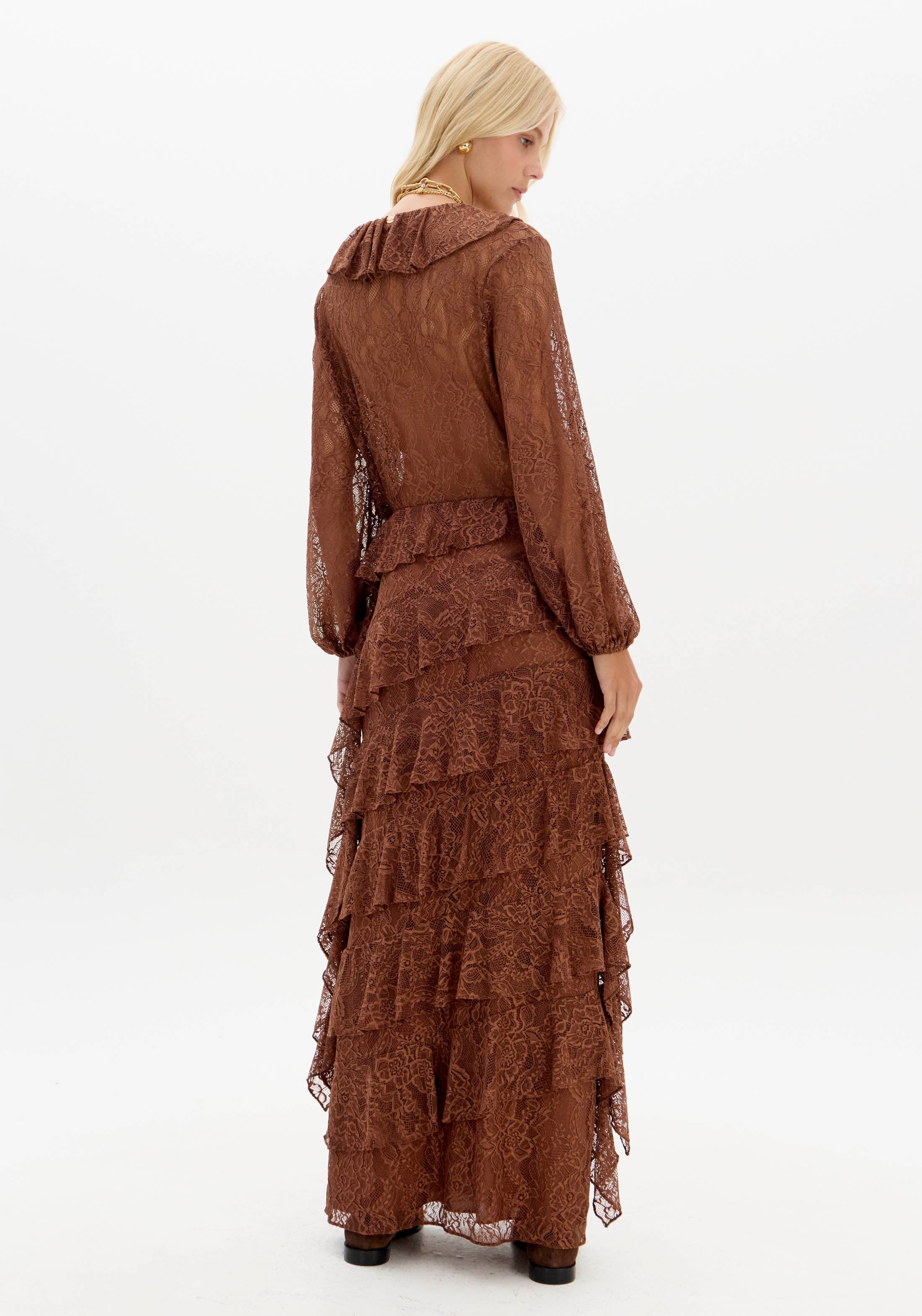LP Brown Lace Set
