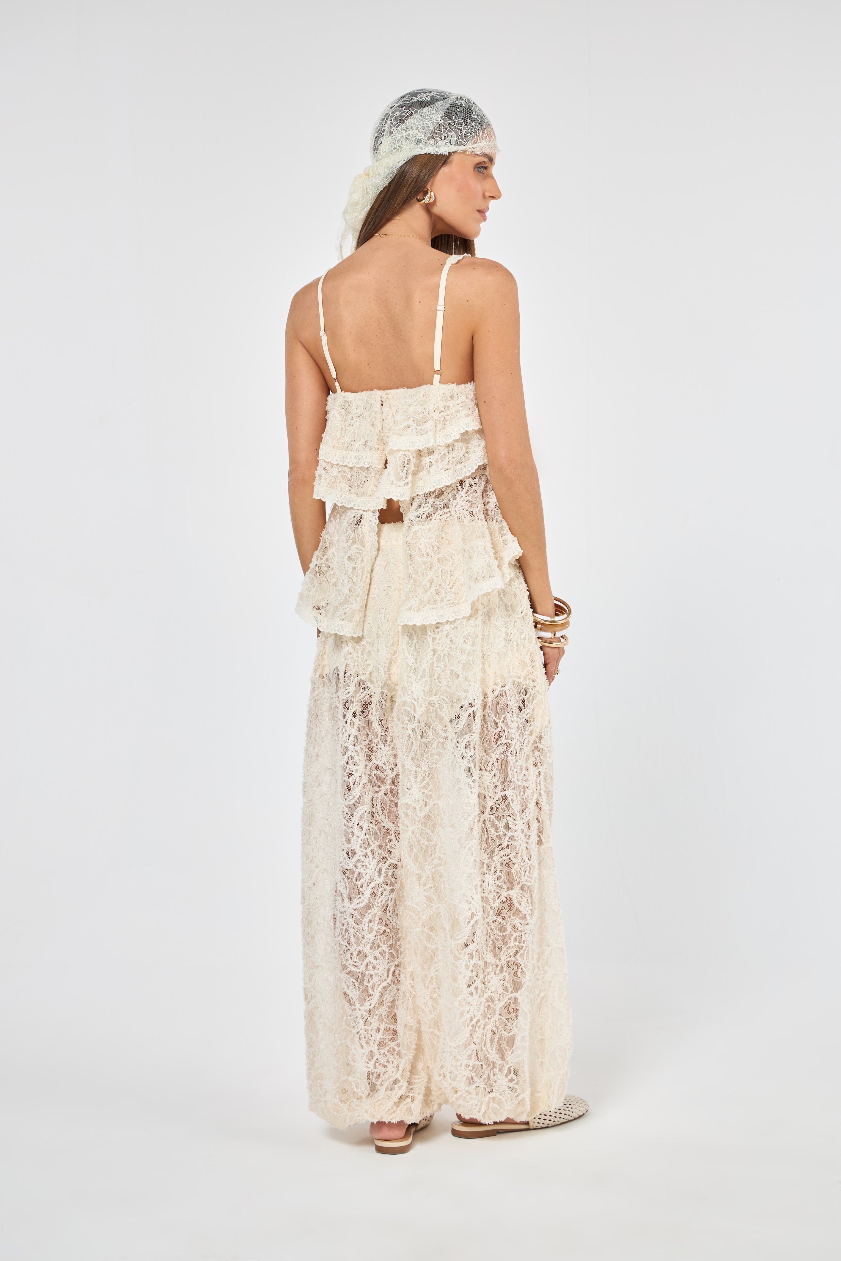 SK Off-white  Lace Balloon Set