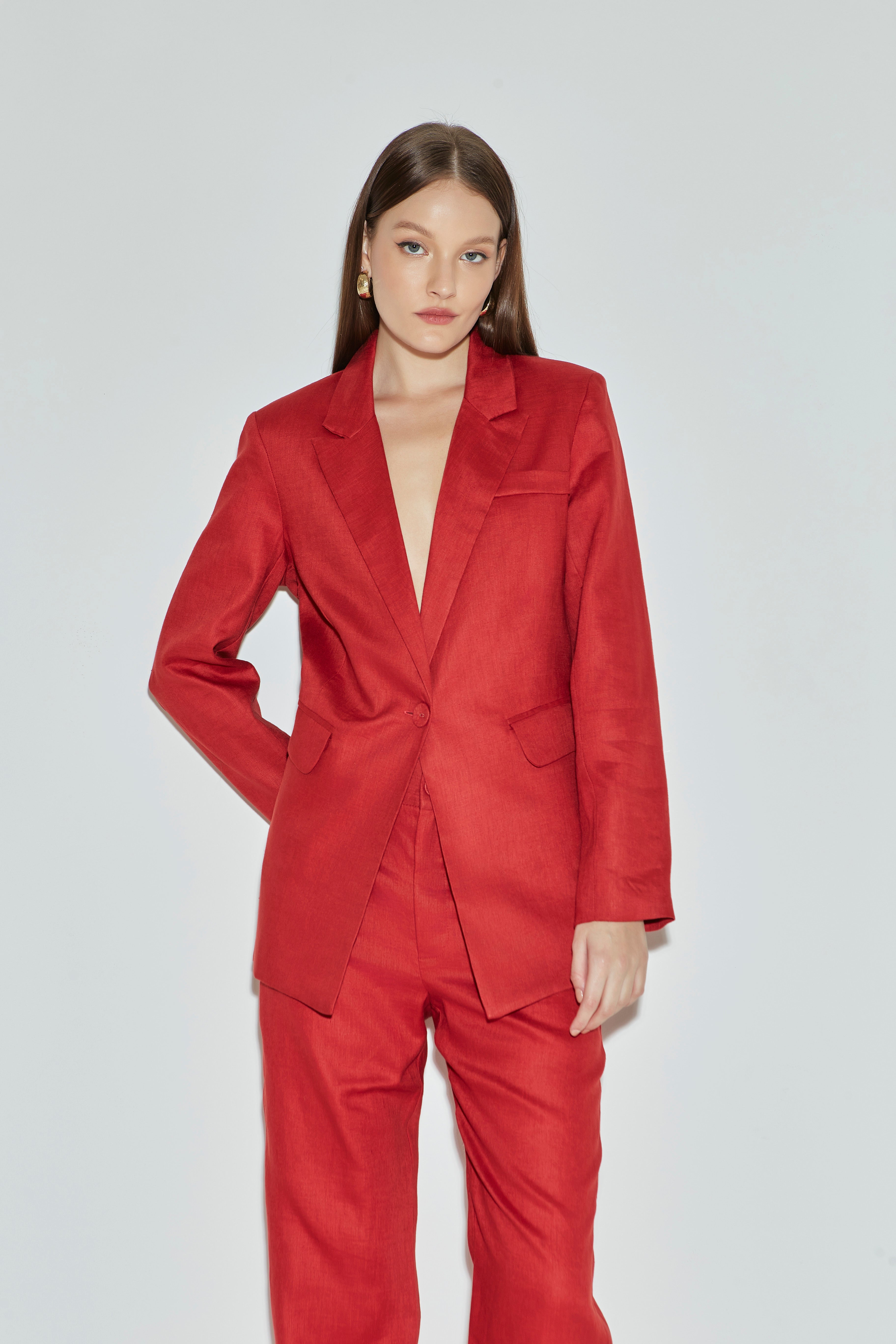 MN Maxi Linen Blazer Malu in Cherry Red