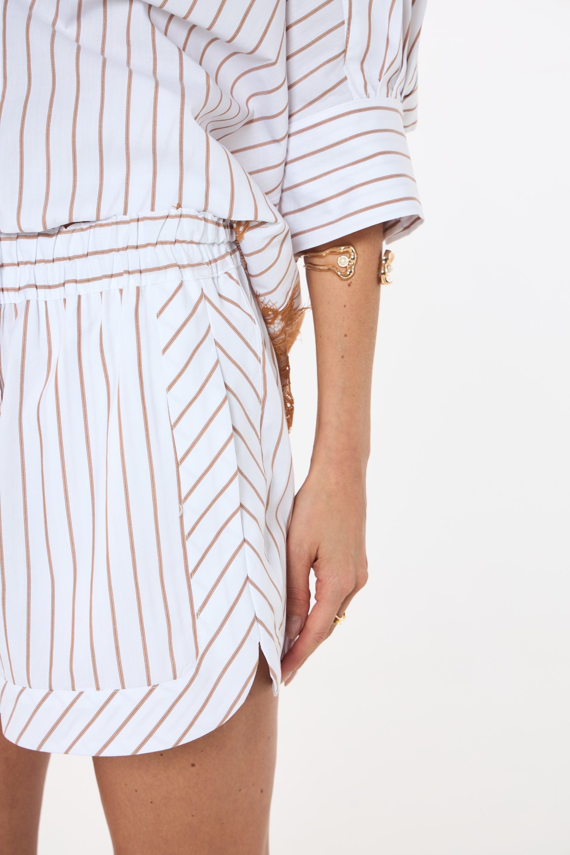 SK White Striped Set