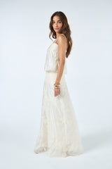 TD Off-white Long Skirt Set